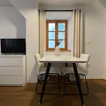 Apartments Fonda House
